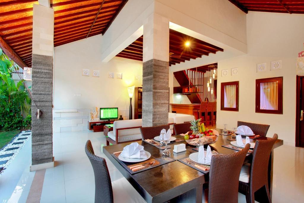 Villa Adhyatma Seminyak (Bali)